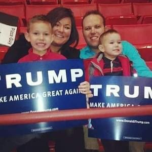 Meet your Posher, Justin